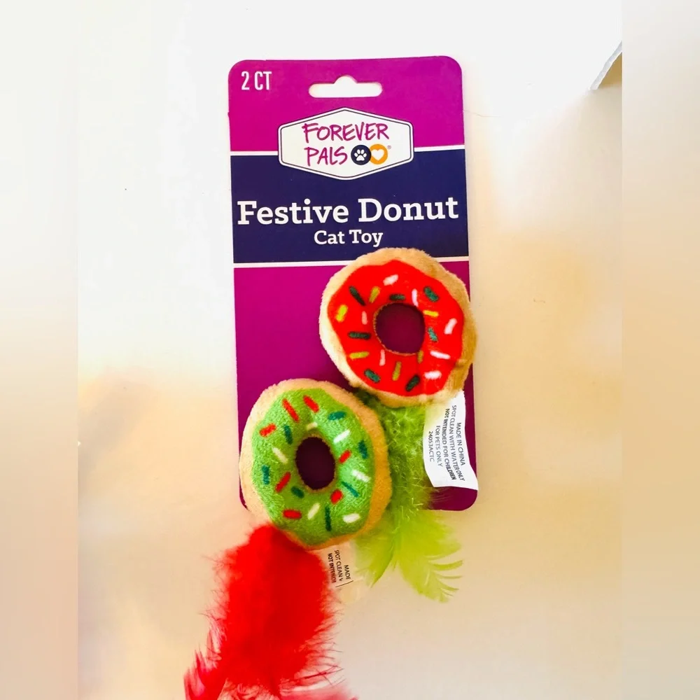 NWT Assortment of 6 Holiday Cat Toys